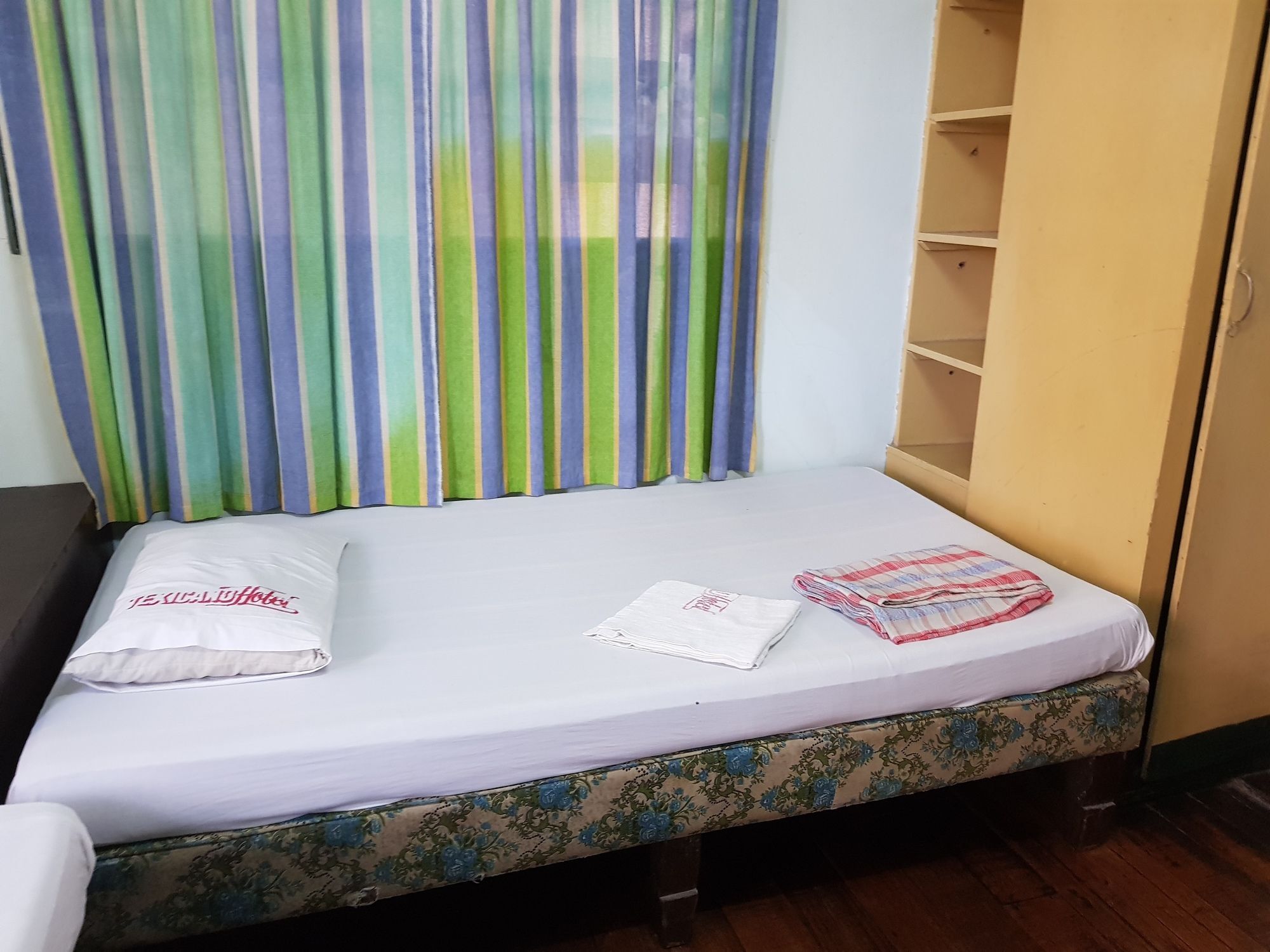 Texicano Hotel Main 拉瓦格 外观 照片