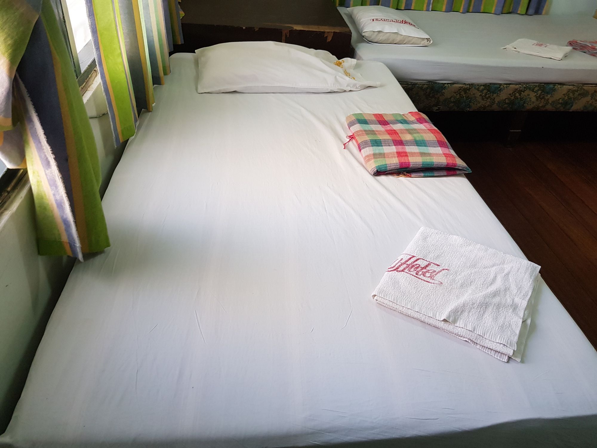 Texicano Hotel Main 拉瓦格 外观 照片