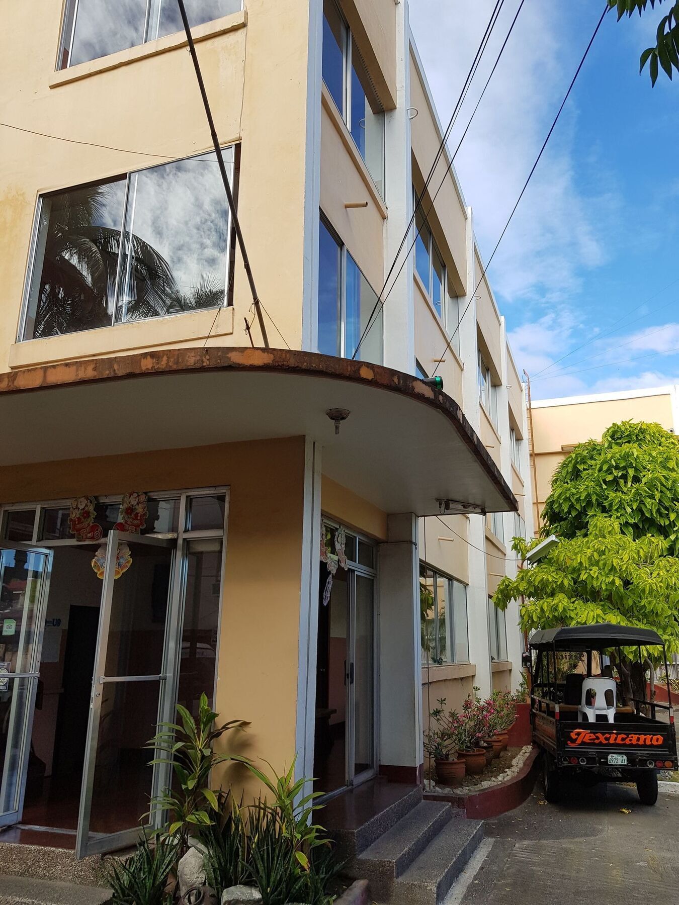 Texicano Hotel Main 拉瓦格 外观 照片